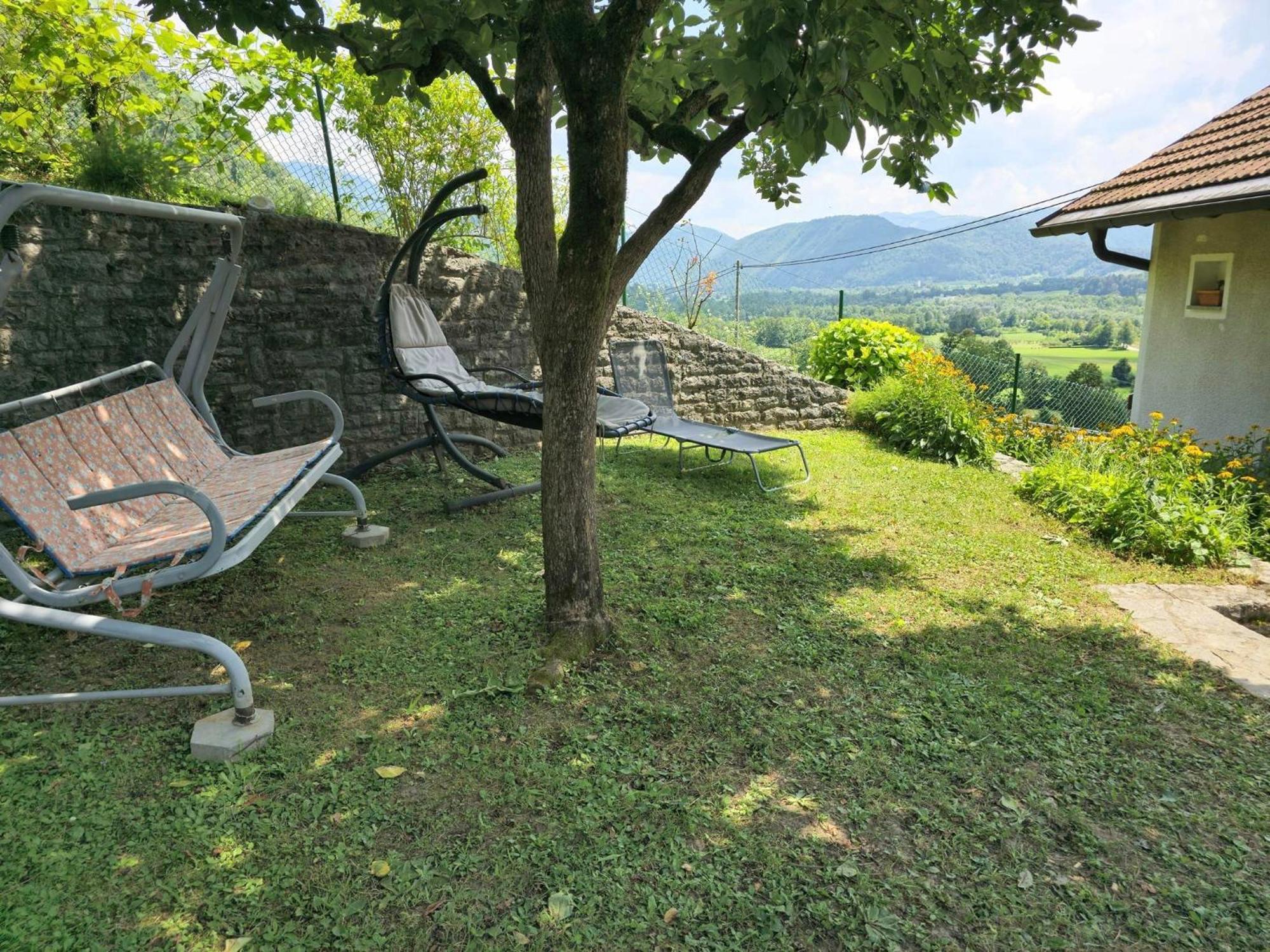 Nyaraló House Near The Soca River *