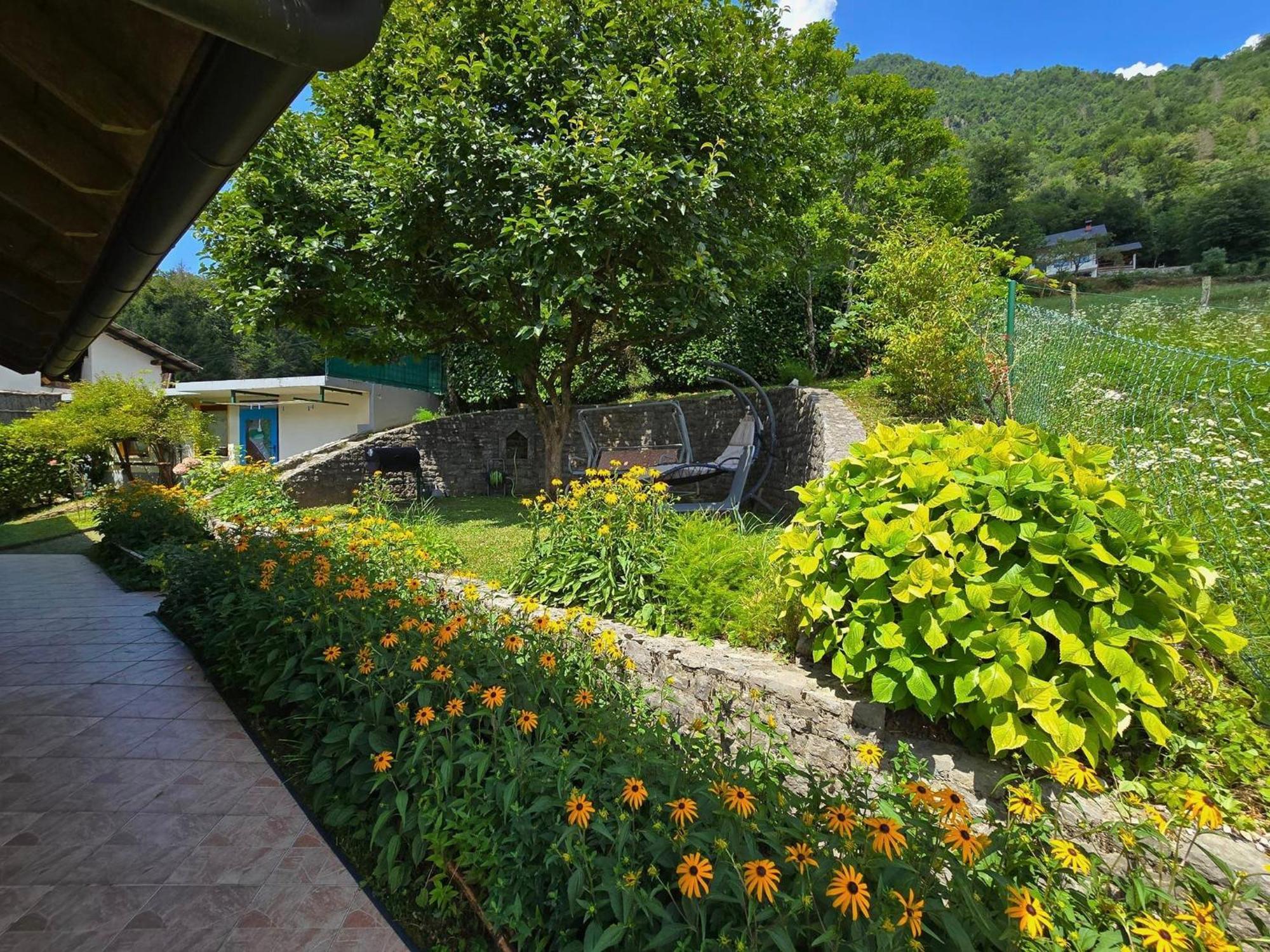 Nyaraló House Near The Soca River