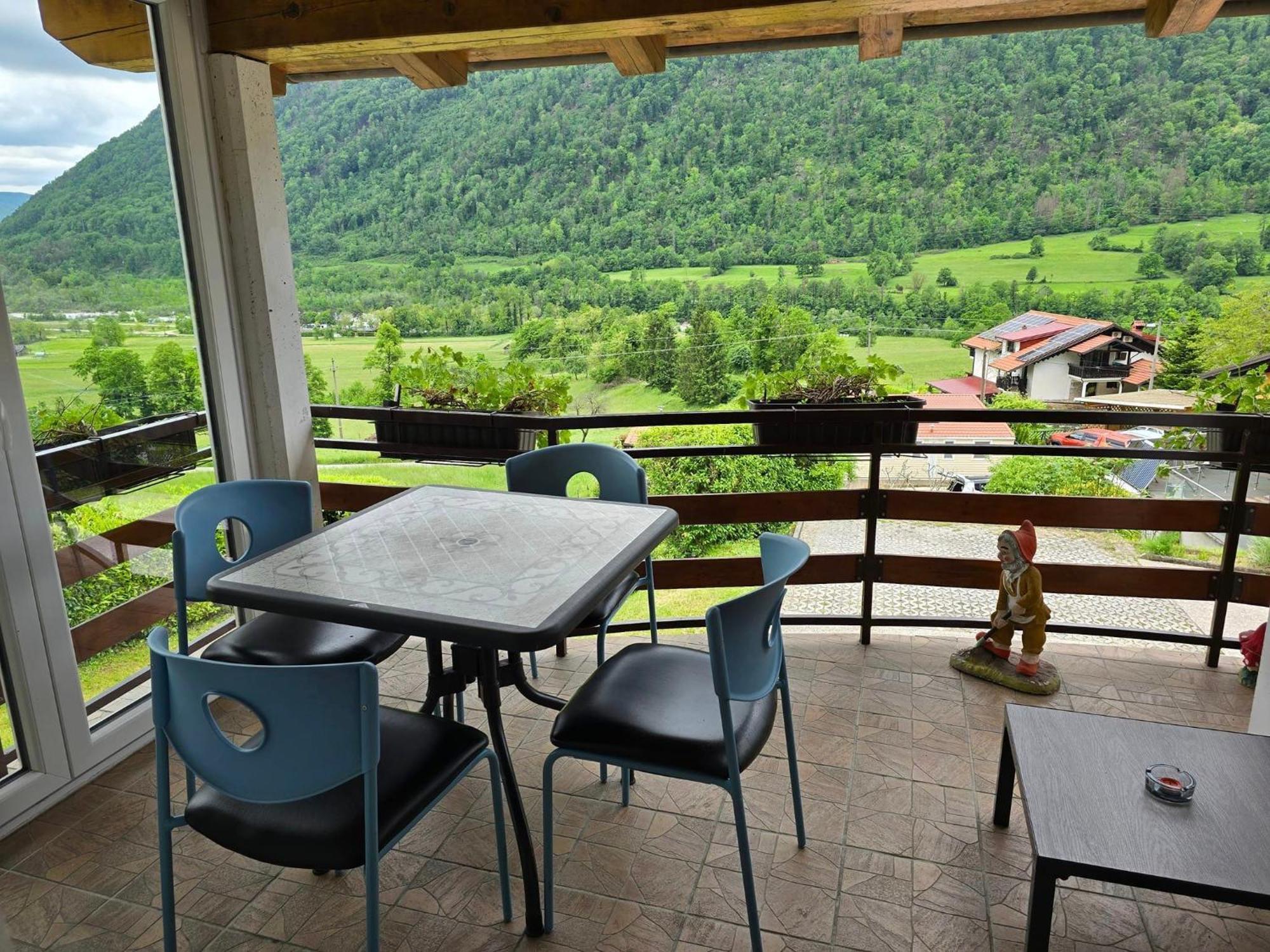 Nyaraló House Near The Soca River