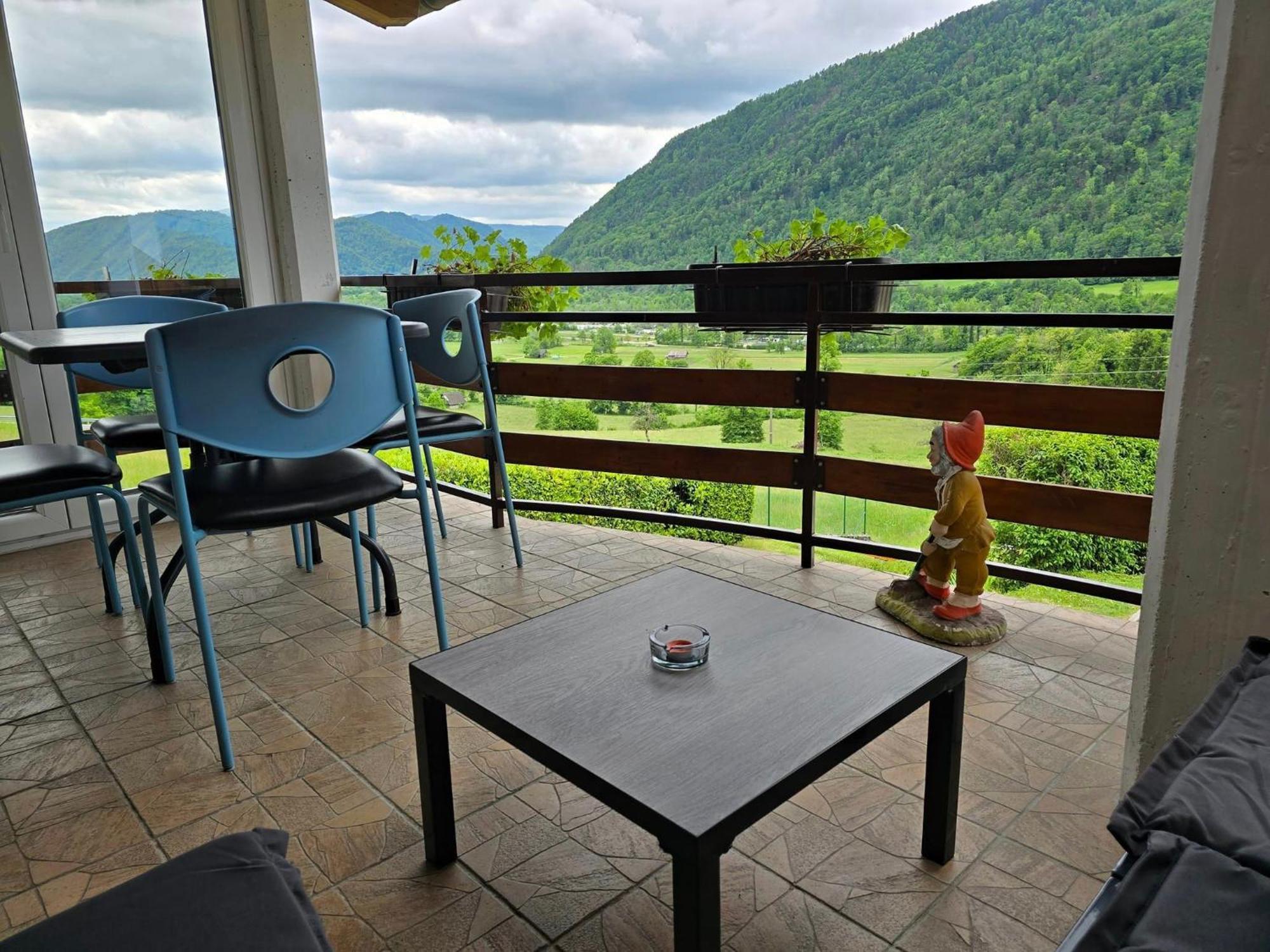 Nyaraló House Near The Soca River